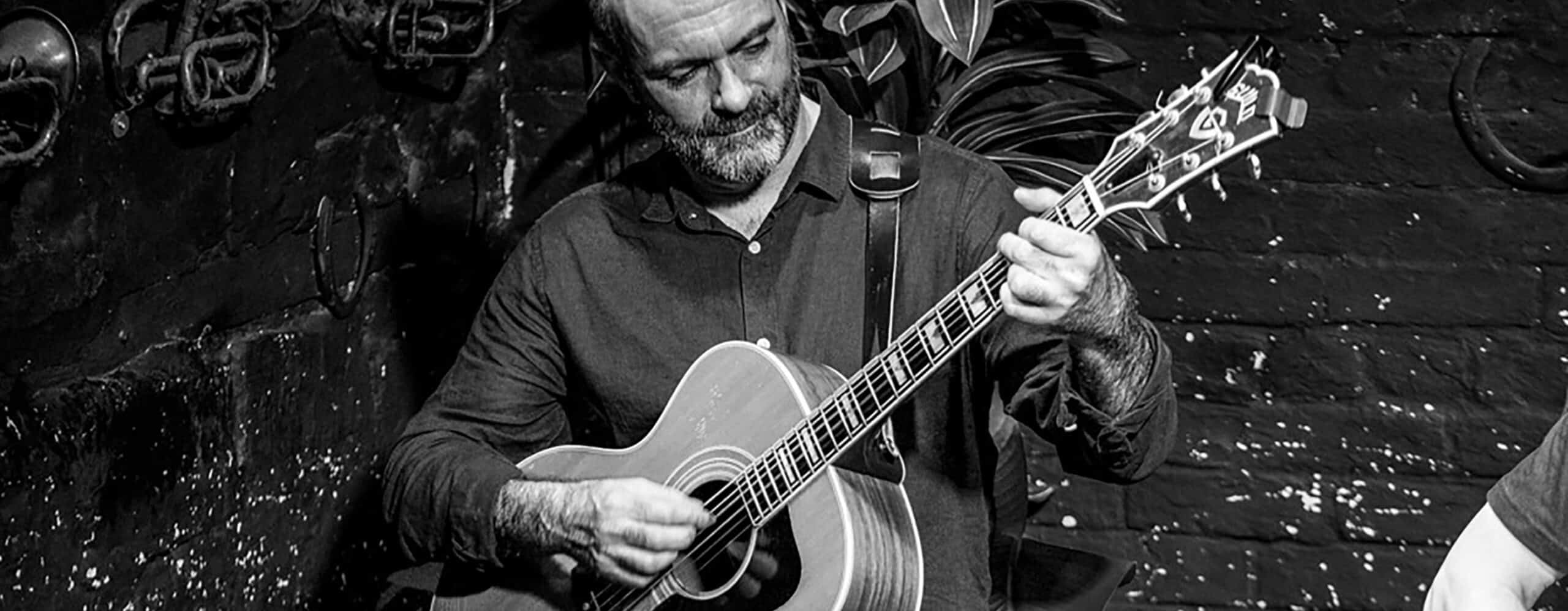 Friday Light Live &ndash; Courting Ghosts (Acoustic)