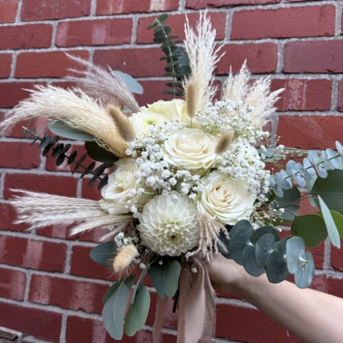 Flowers in Focus - Additional Image