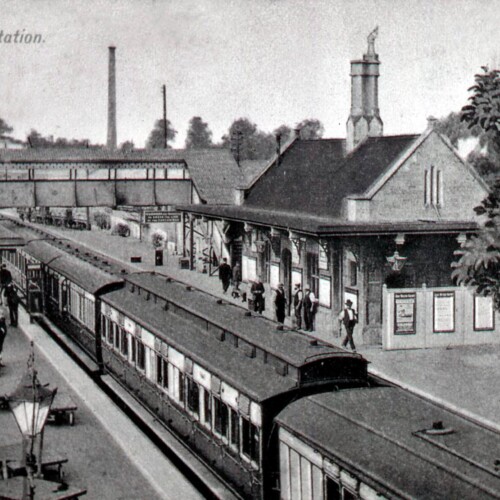 S9-04-Railway-Station-from-the-bridge-with-train