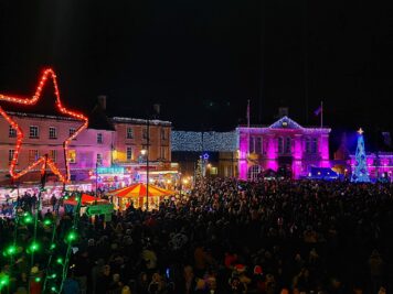 Melksham Christmas Lights Switch On